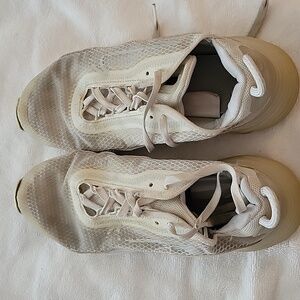 Nike airmax white sneakers 3.5Y